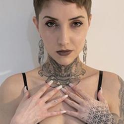 Nicole Paternoster