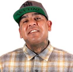 Carlos Alvarez